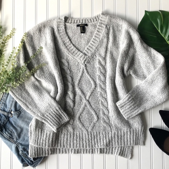 Forever 21 Sweaters - Forever 21 grey long sleeve v neck sweater